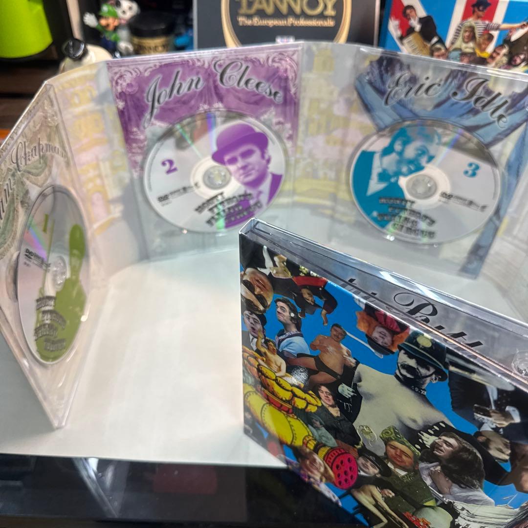 ★新品同様★モンティ・パイソンのフライングサーカス DVDボックス