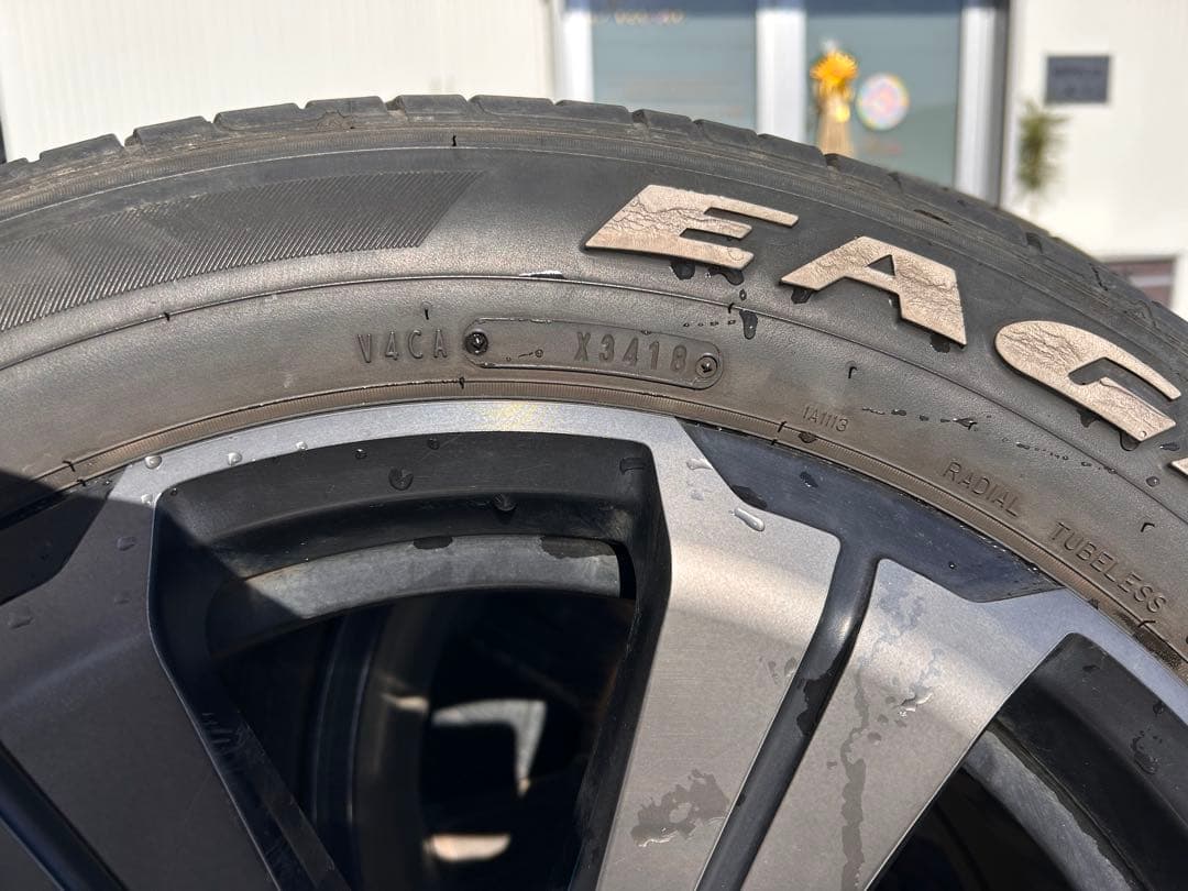 BARBERO 17インチ　ホイール、タイヤセット　ハイエース