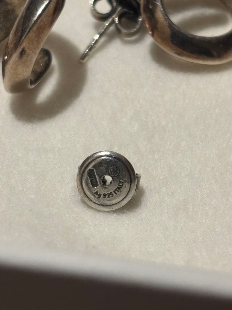 BOTTEGA VENETA 925シルバー　スパイラルピアス(両耳用)