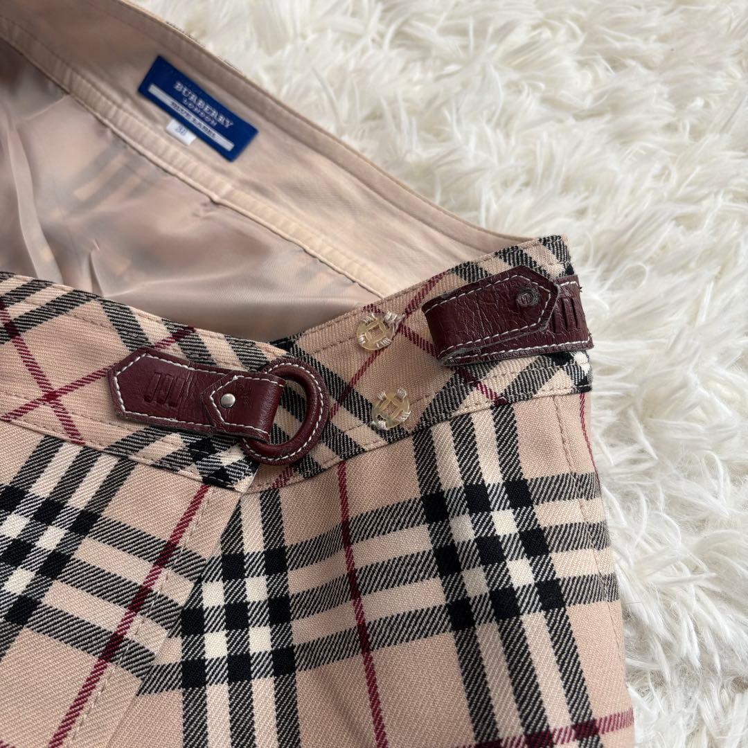 美品 バーバリーブルーレーベル スカート ノバチェック ベージュ 38
