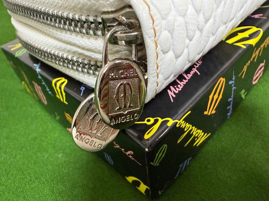 ★レア★MICHELANGELO ミケランジェロ 装飾長財布 ホワイト