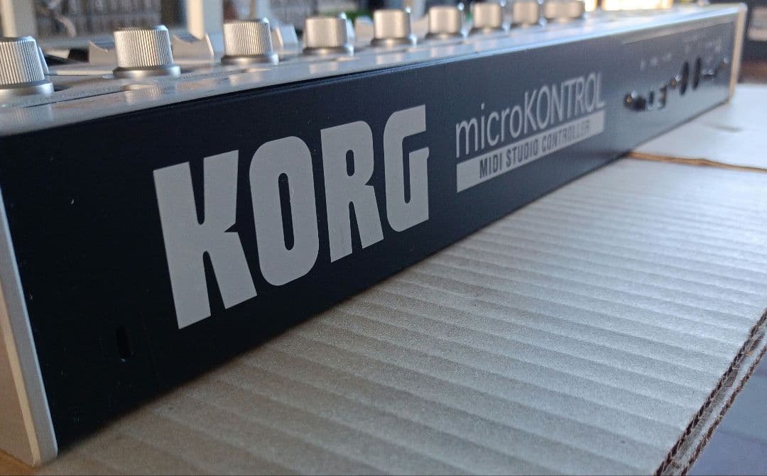 KORG microKONTROL 37鍵 MIDIコントローラー