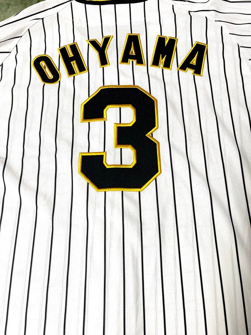 としとし 新品未使用 阪神タイガース 大山悠輔 ユニフォーム サイズM