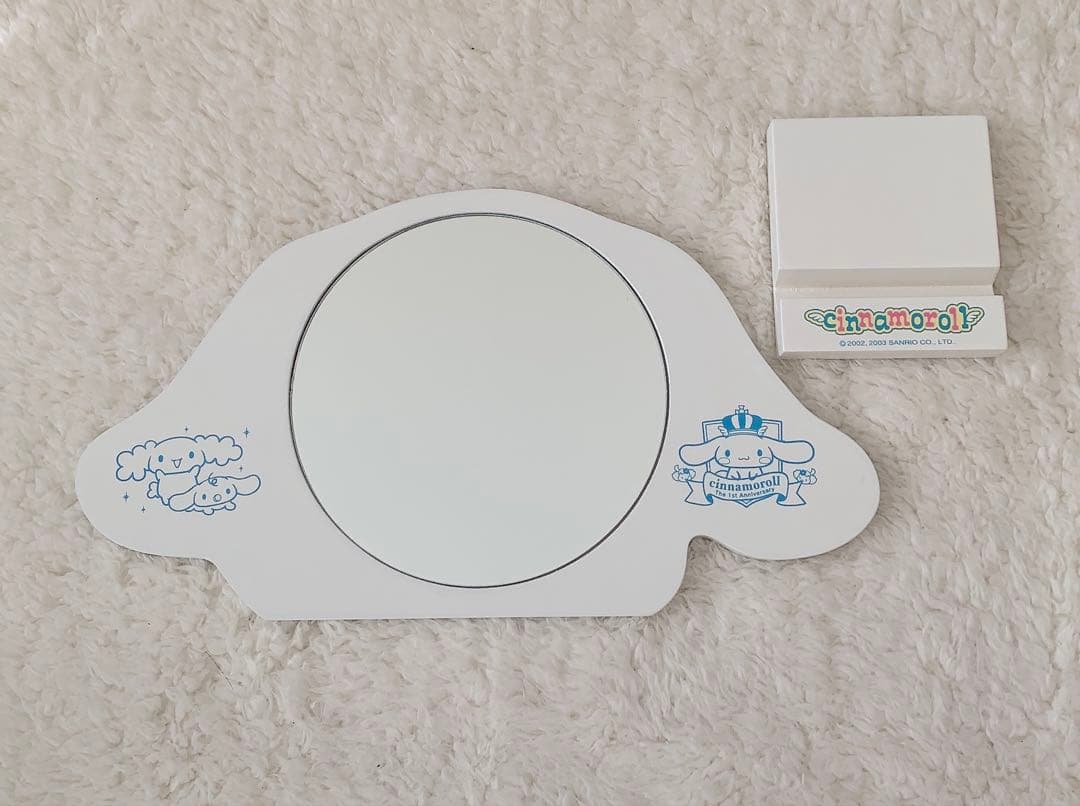 【希少】シナモロール 1stアニバーサリー限定 ダイカットスタンドミラー