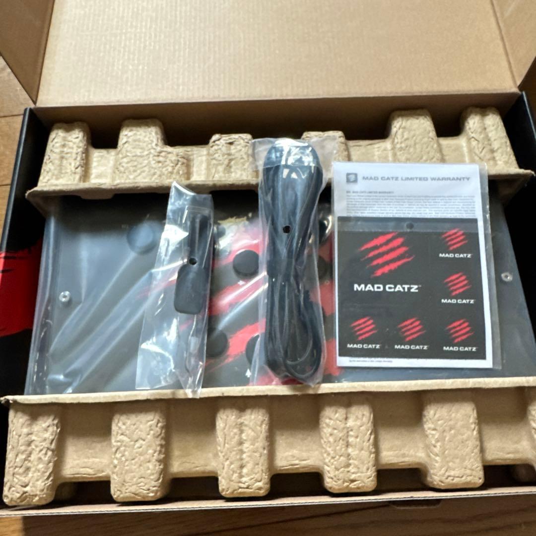 MADCATZ N.E.K.O. レバーレスコントローラ