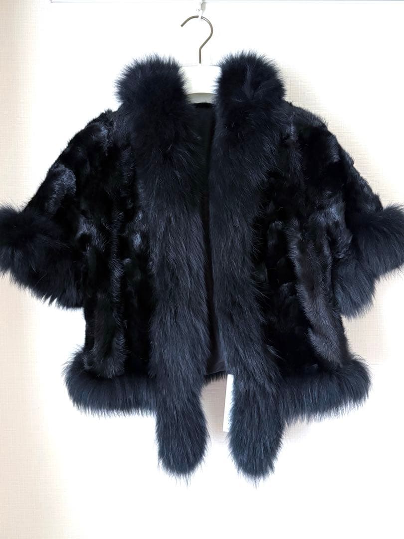 【新品未使用】ブラック ミンク×フォックス ファーショートケープ 短袖 本毛皮