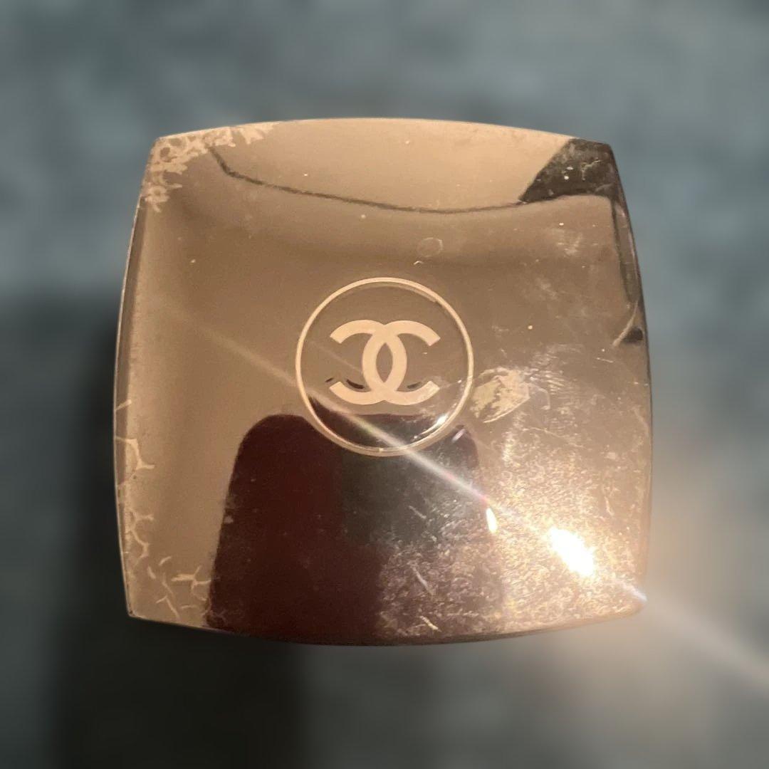 アイシャドウ CHANEL ULTRA CORRECTION LINE REPAIR 32ml