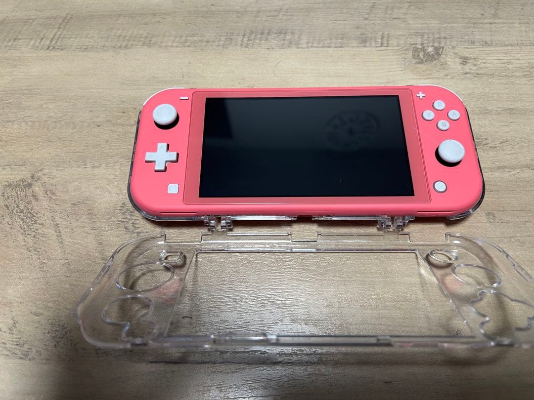 Nintendo Switch Liteピンク 本体とケース、SDカード32GB