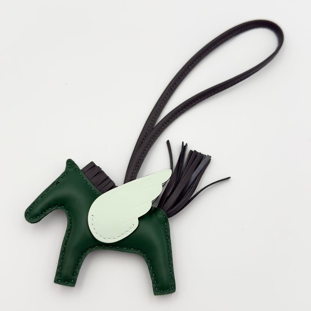 鑑定済⭐️新品未使用⭐️エルメス 24年製 ペガサスPM W刻印 バッグチャーム