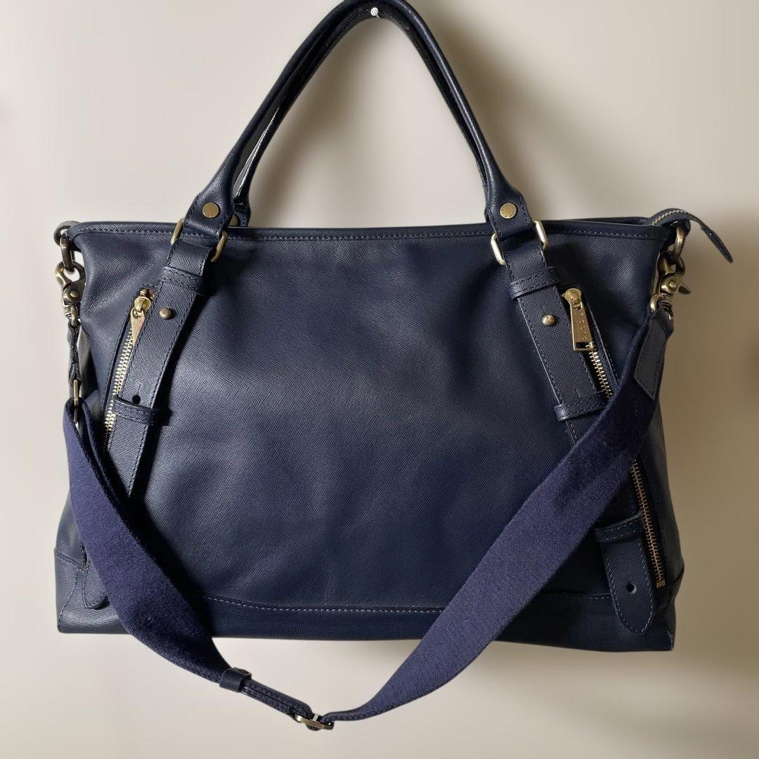 イタリア製　ＦClioネイビー レザー ビジネスバッグ