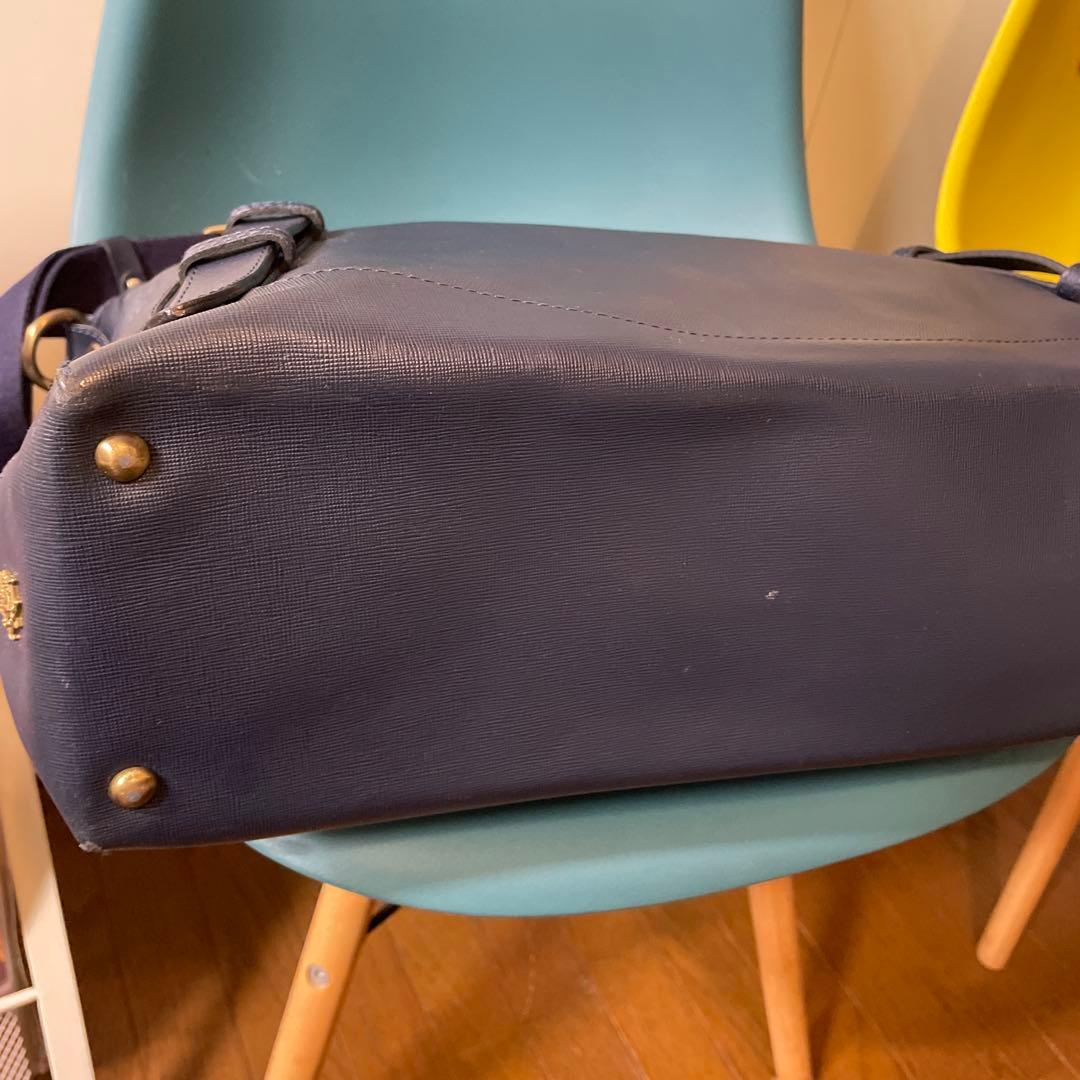 イタリア製　ＦClioネイビー レザー ビジネスバッグ