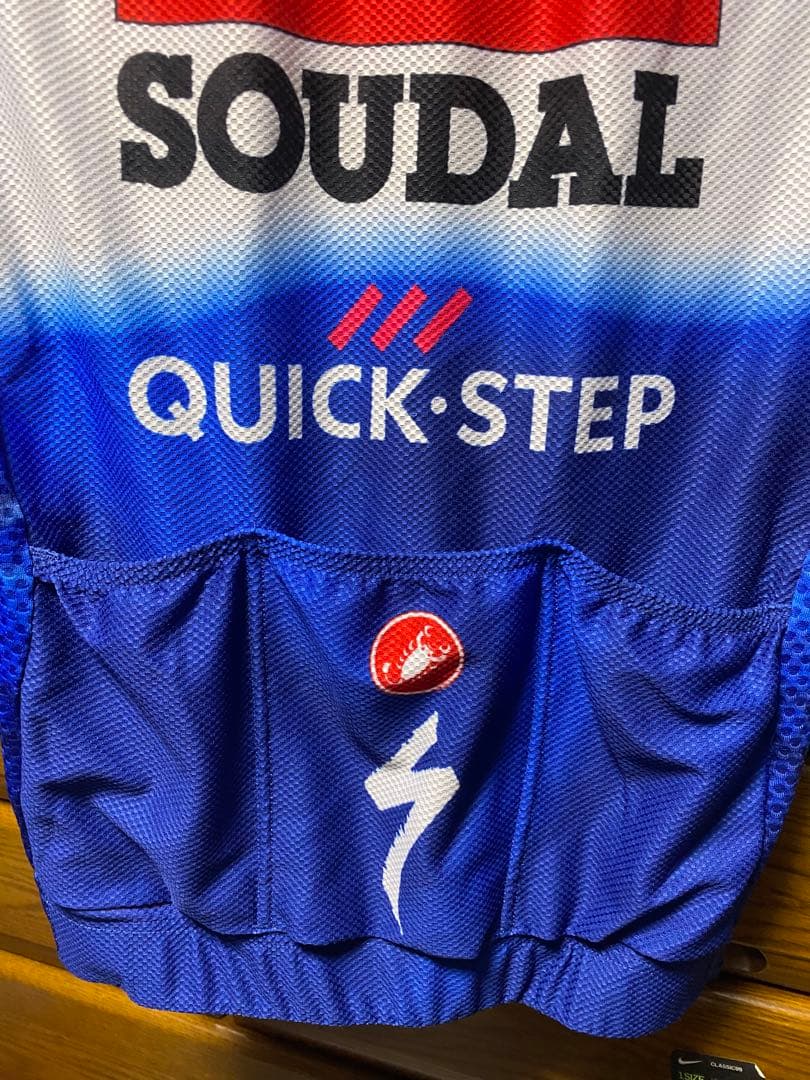 カステリSoudal Quick-Step サイクルジャージ Sサイズ