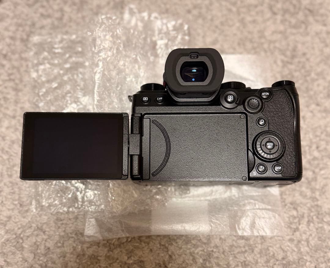 【新品未使用】パナソニック LUMIX DC-G9M2 ボディレンズ付き