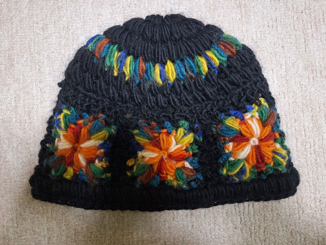 Supreme クロシェビーニー 黒