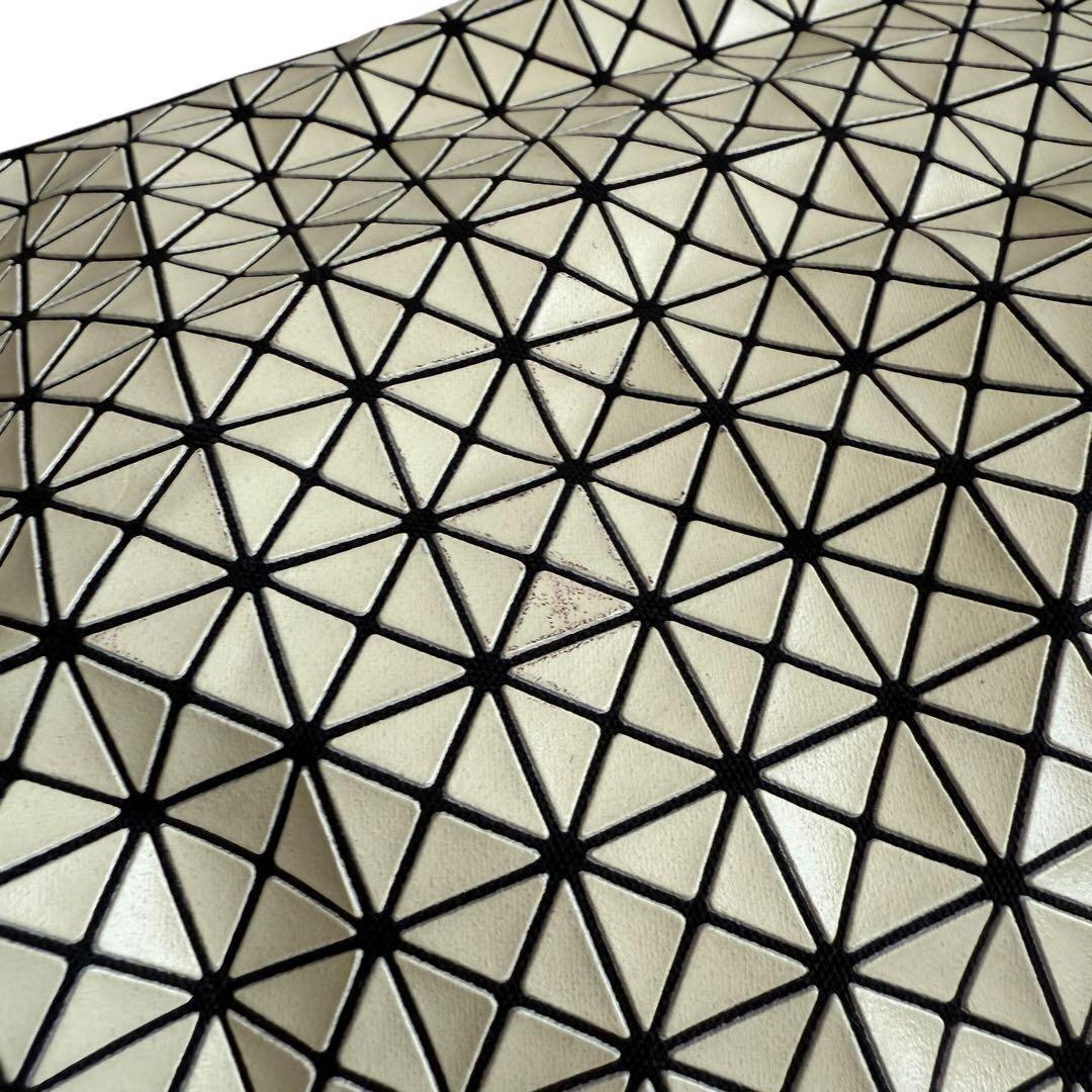 s*h様 バオバオ イッセイミヤケ メッセンジャーバッグ ショルダーバッグ アイ