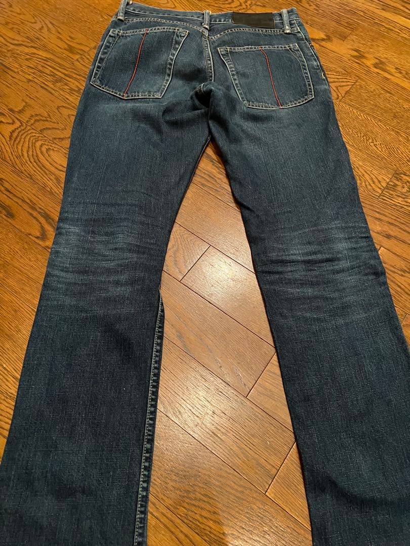 LGBダークブルーフレアージーンズ