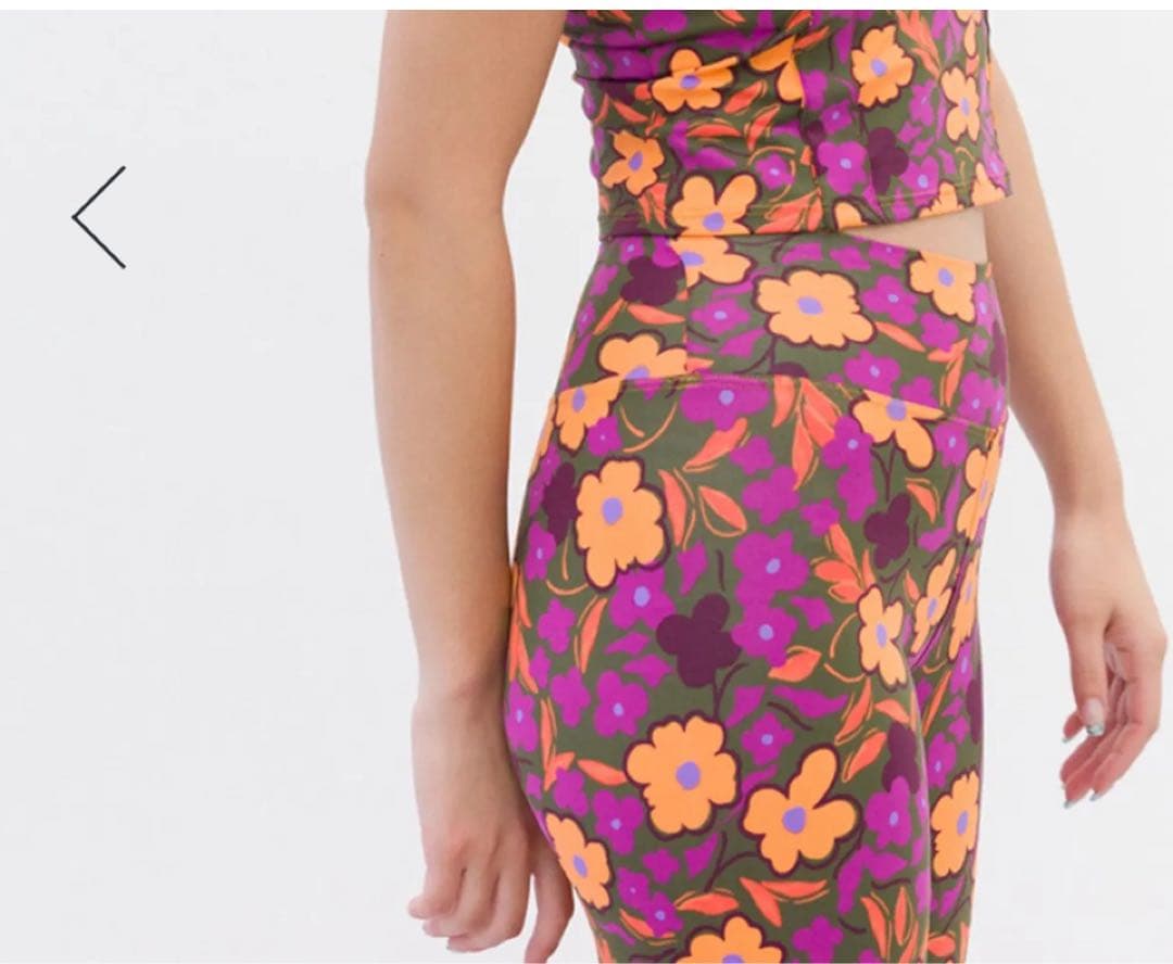 【新品】リンダワークス　花柄 ヨガパンツ M