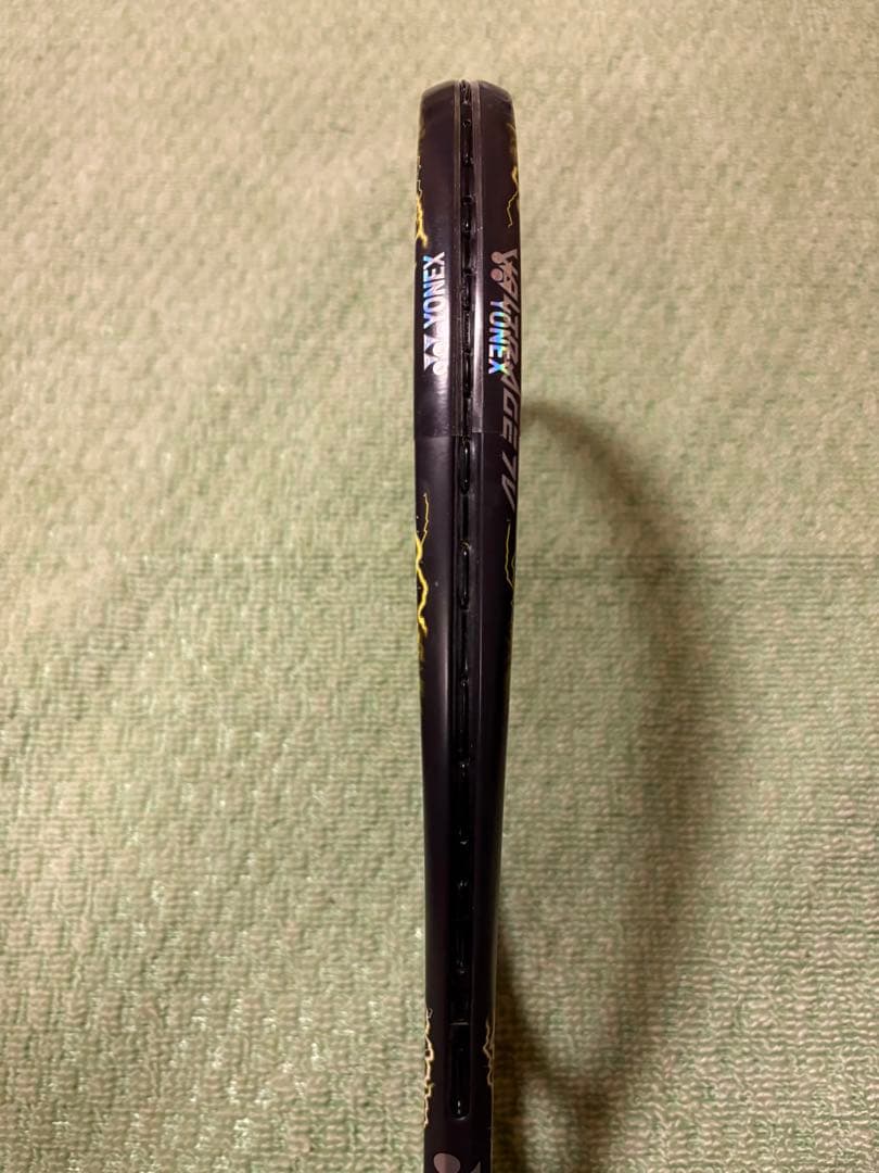 ヨネックス　VOLTRAGE7V