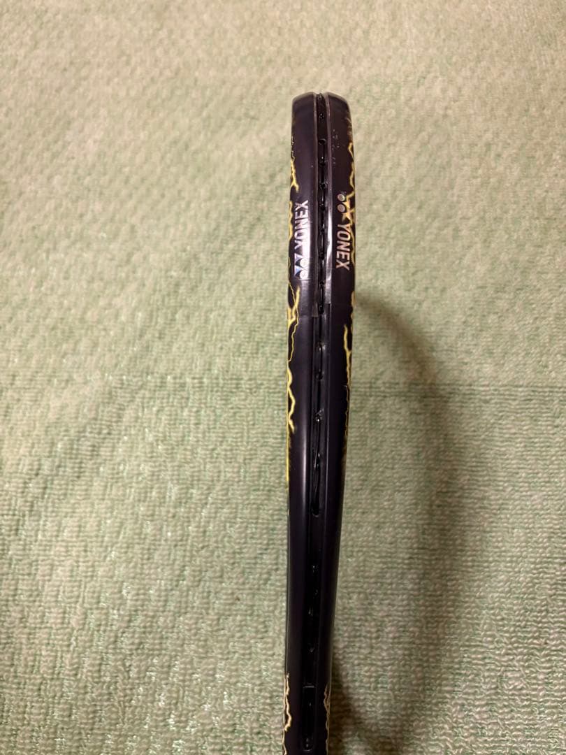 ヨネックス　VOLTRAGE7V