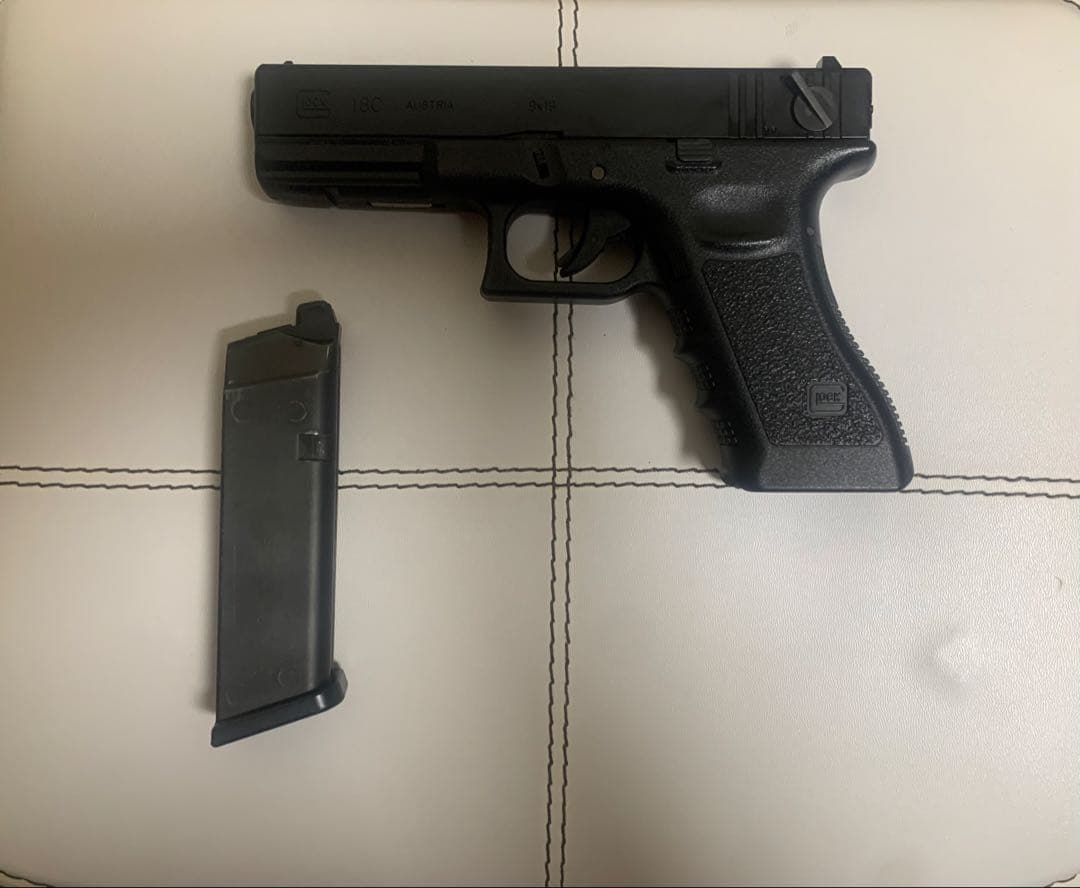 東京マルイGlock 18c グロック　ガスブローバック