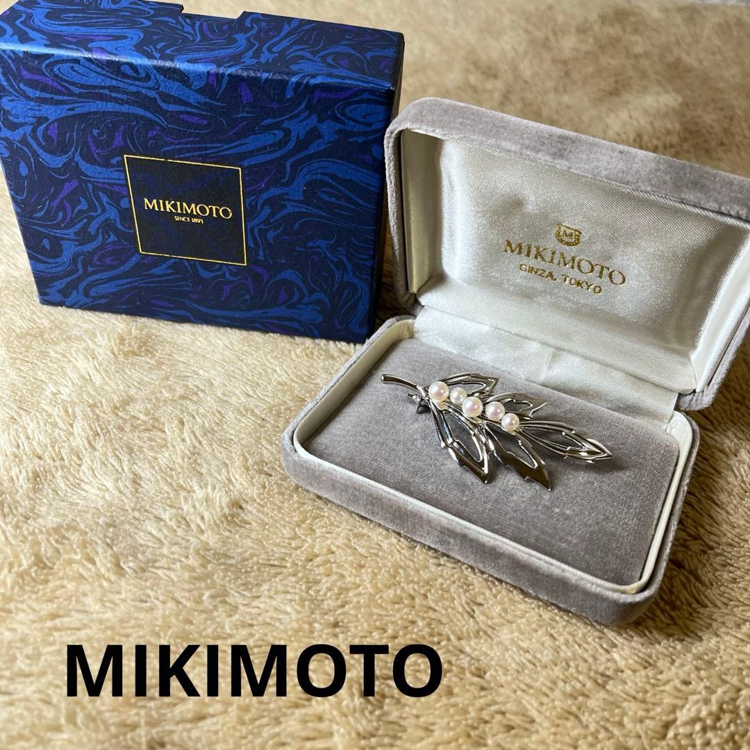 極美品 ミキモト MIKIMOTO パール ブローチ リーフ シルバー 5珠
