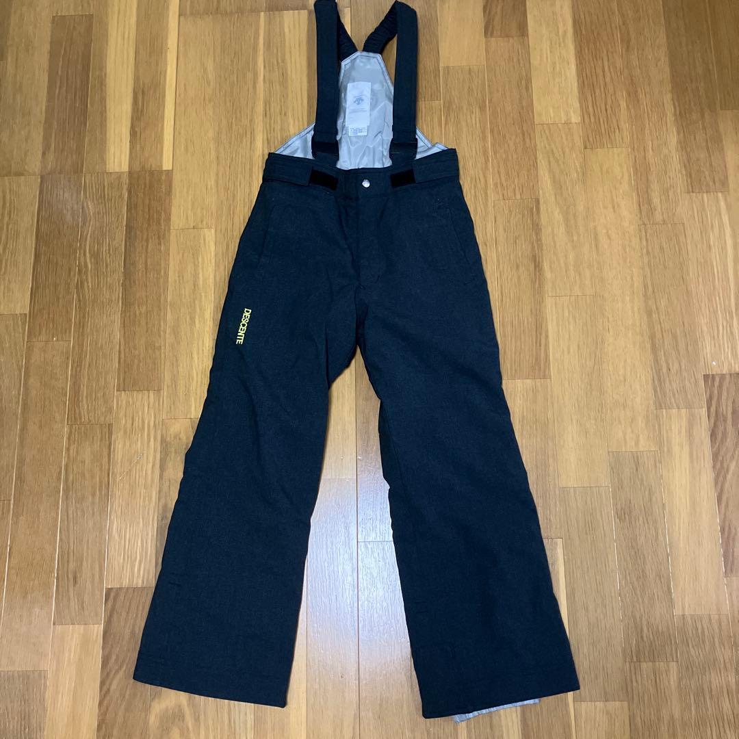 DESCENTE⭐︎子ども用スキーウェア上下セット⭐︎ゴーグル付⭐︎130