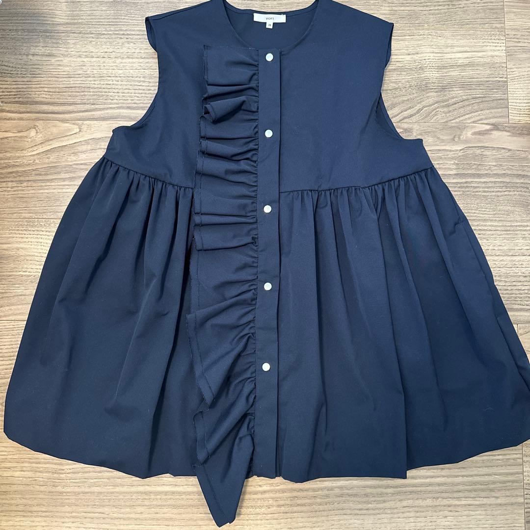 美品♡yori ヨリ ダブルフリルジレ ベスト 38 ネイビー