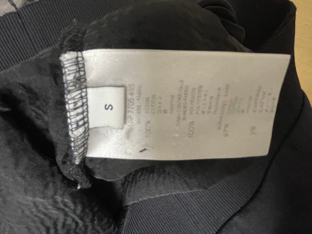 GIVENCHY デストロイ スウェットトレーナー