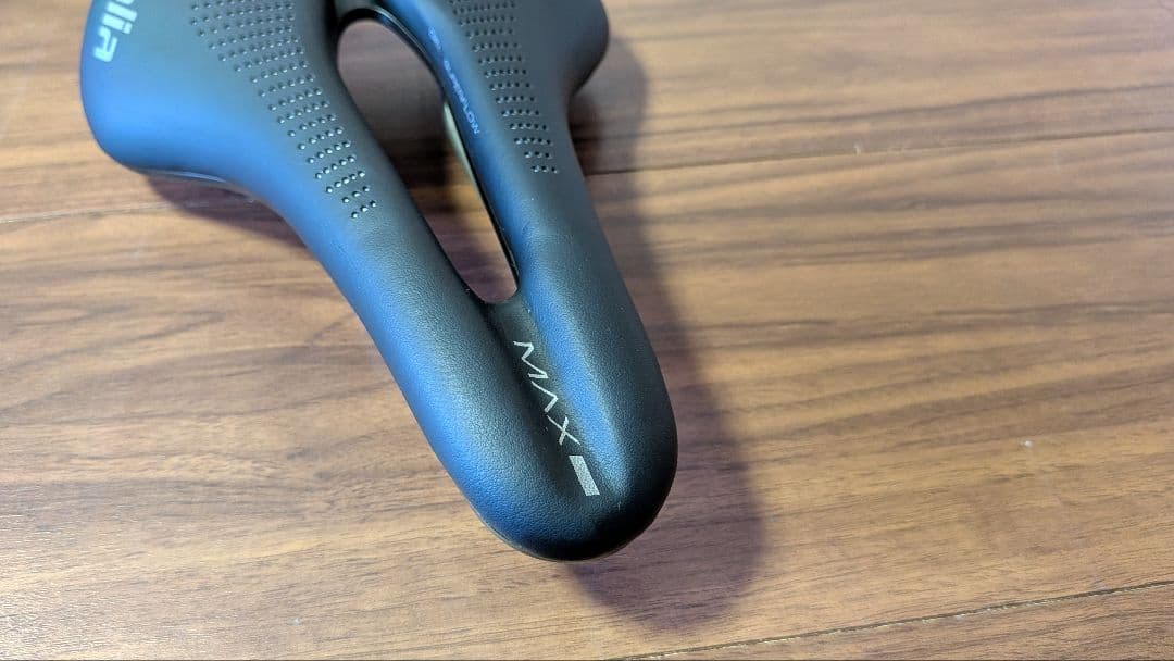 パーツ selle italia MAX NOVUS EVO Boost Ti316