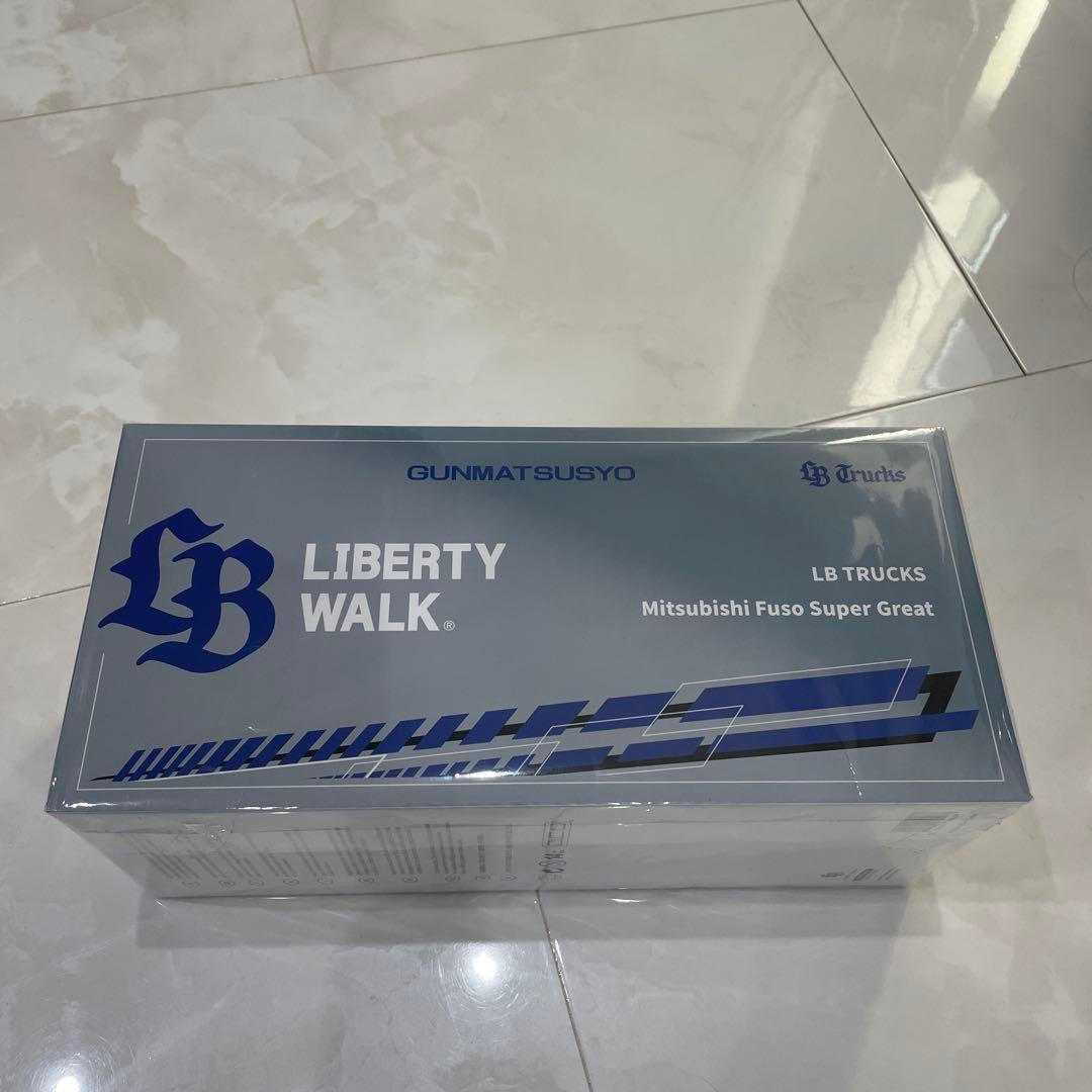 GCD 1/64 2026 LBWK トラック 三菱ふそう