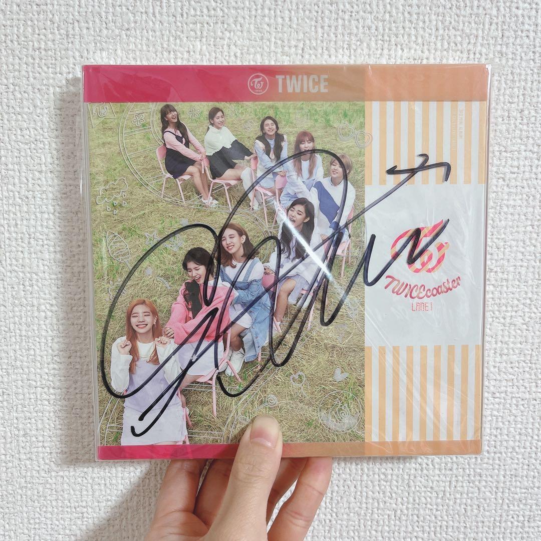 最終値下TWICE twice coaster lane1 サナ　サイン入りCD