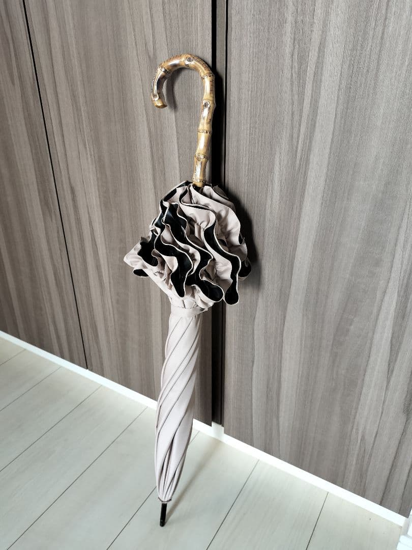 サンバリア100長傘　M フリル付き日傘【ピンク】