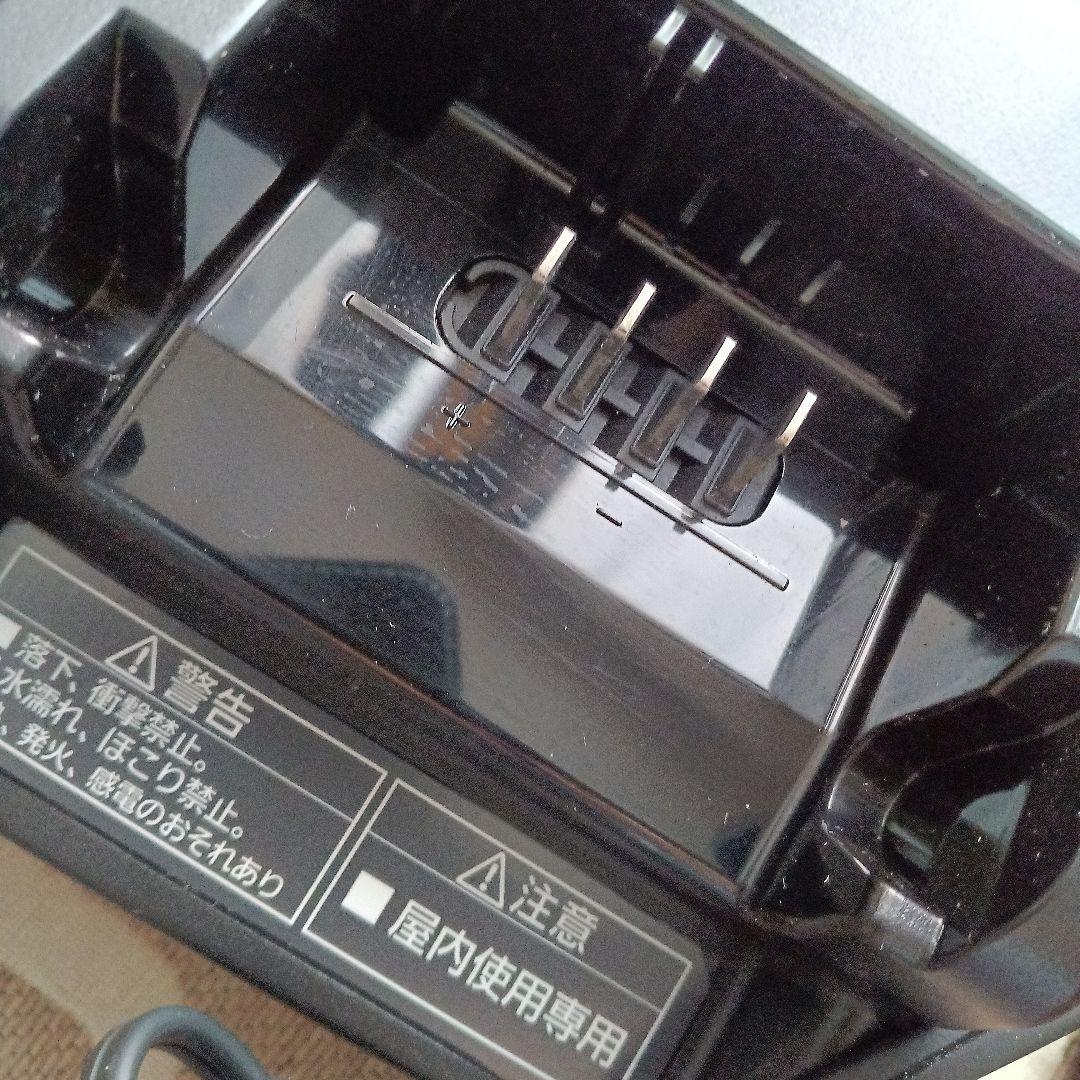 パナソニック★電動自転車用充電器屋内専用