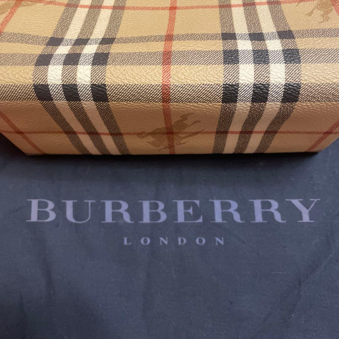 バーバリー　バッグ