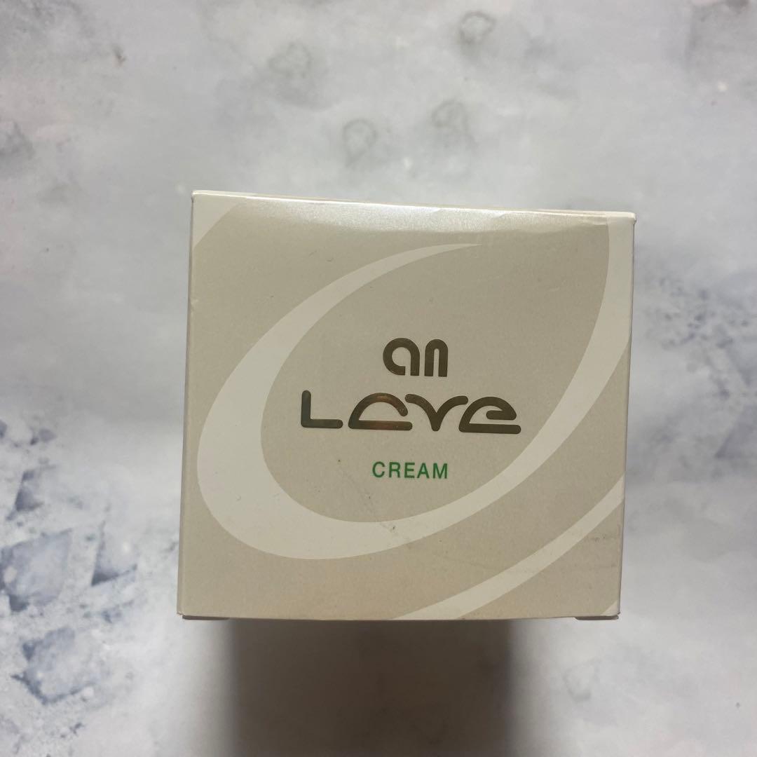 アン ラーヴ クリーム