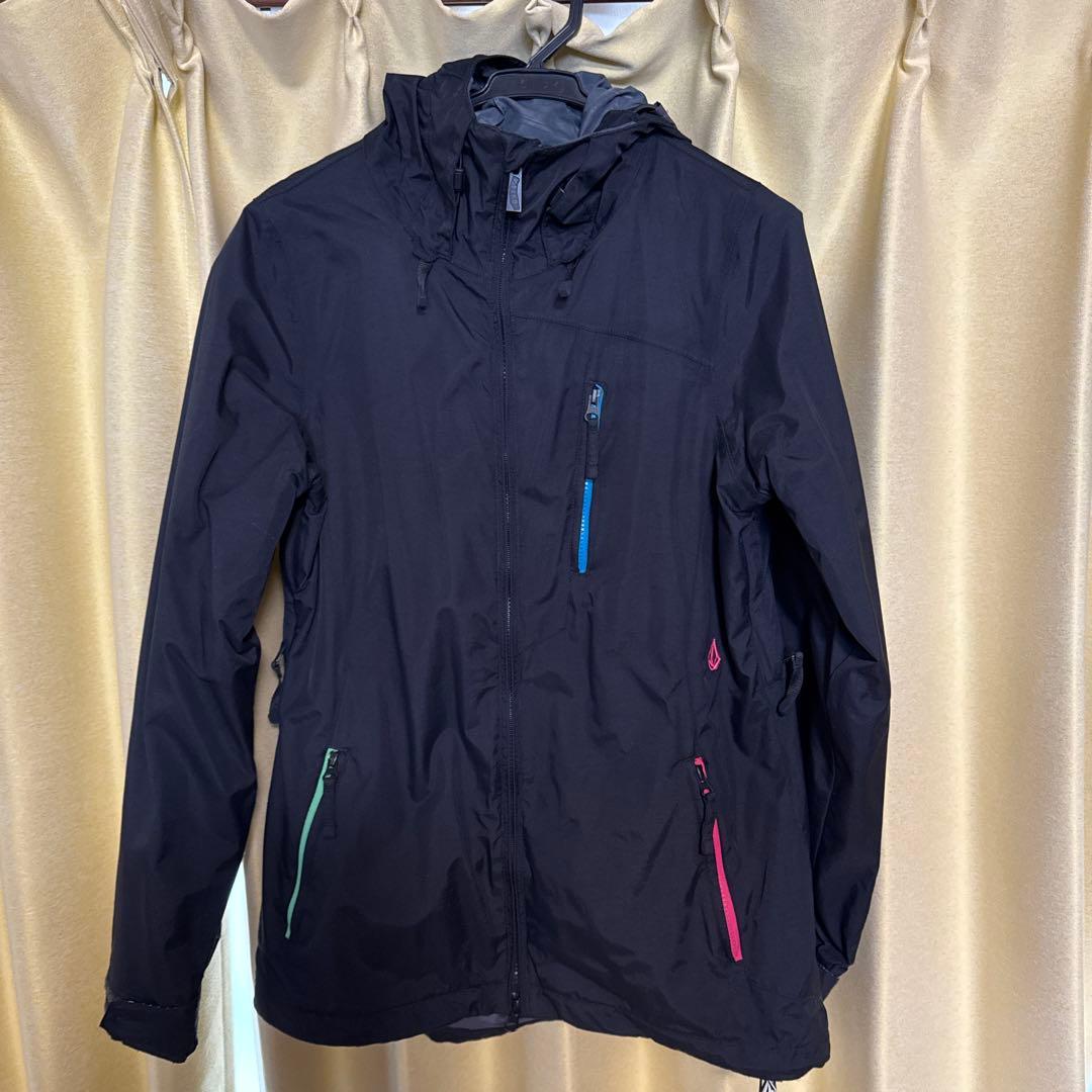 ボルコム ブラック スノーボードウェア