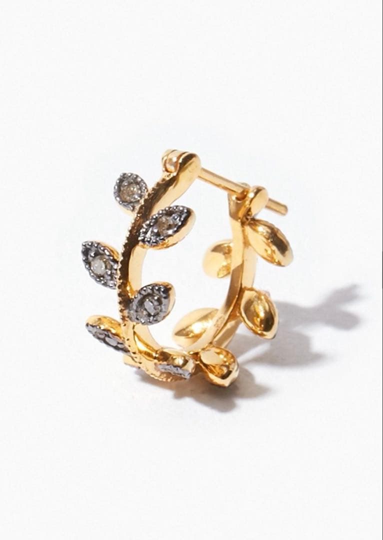 1度のみ！artida oud リーフ パヴェダイヤモンド　フープ　ピアス