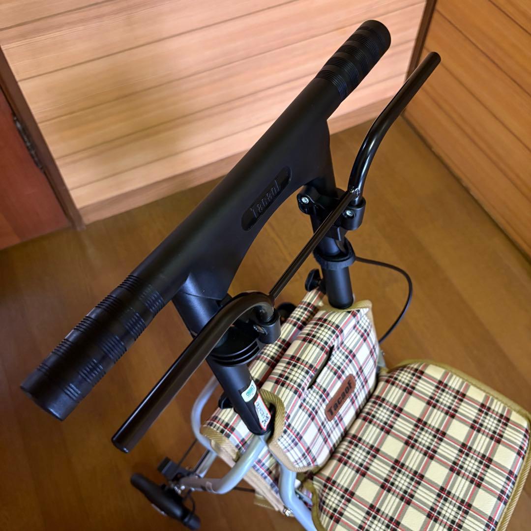 幸和製作所 TacaoF シルバーカー パインウォーカー PS-169