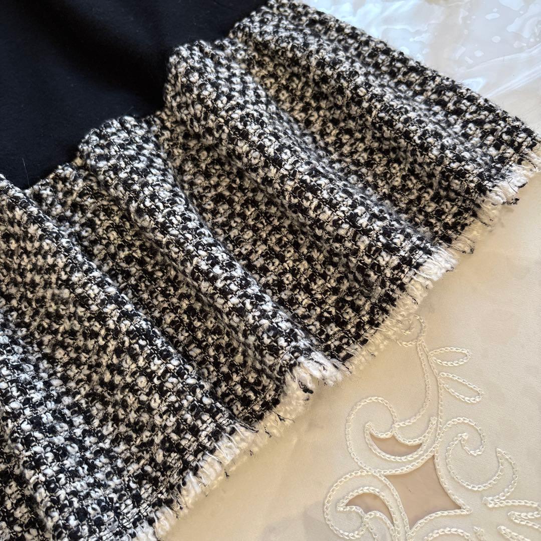 エムズグレイシー　モノトーンフリルデザインチュニック　38