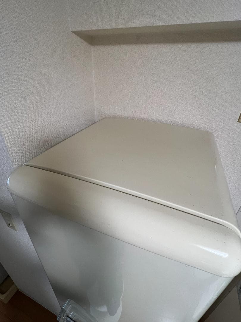 Grand Line ホワイト冷蔵庫 レトロスタイル 2ドア 2020年製