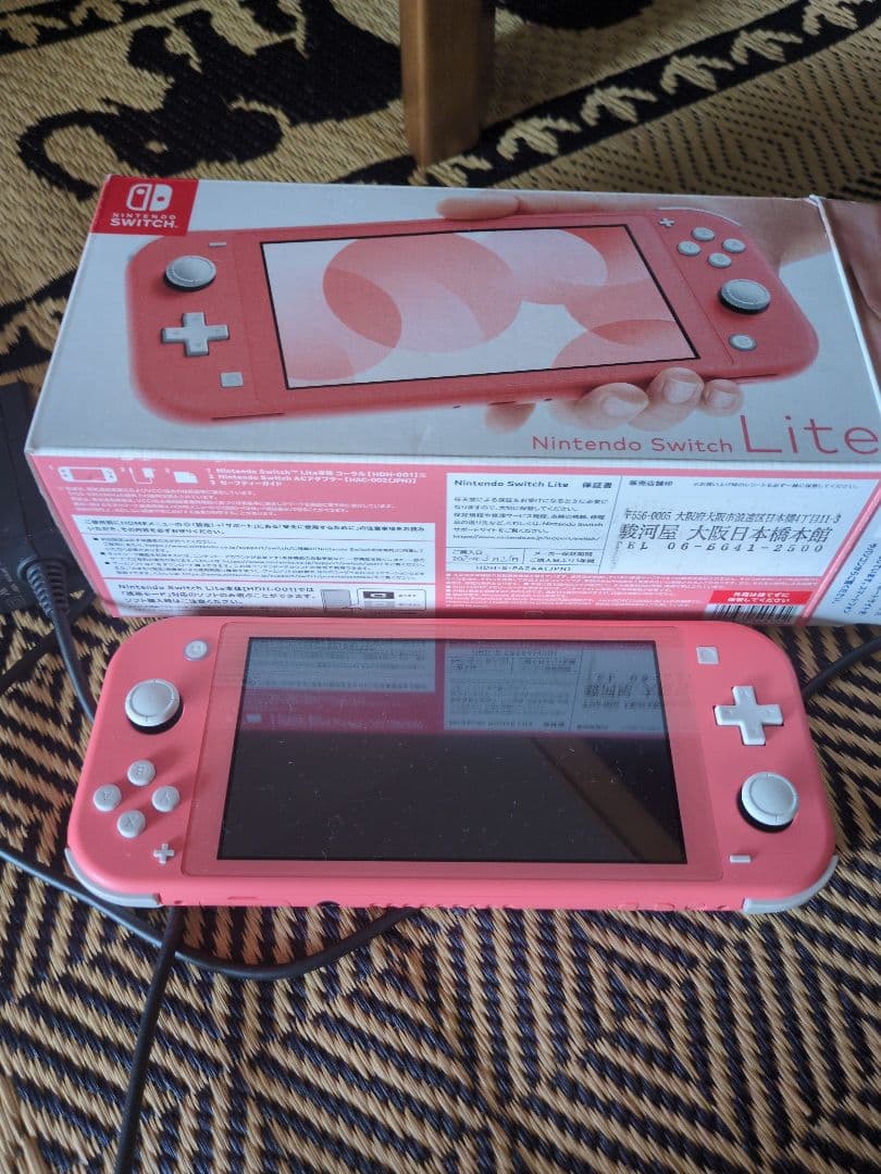 Nintendo Switch Lite ピンク ＋ワンピース海賊無双3