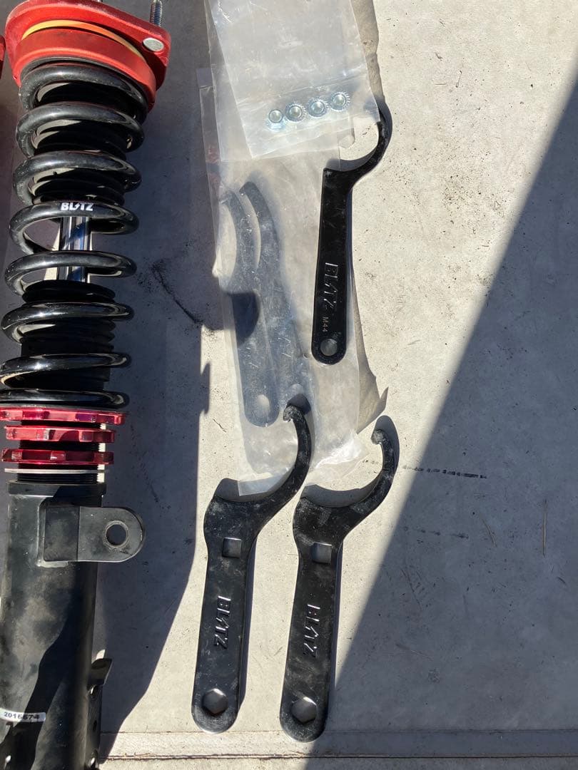 M900A ルーミー タンク ブリッツ ZZ-R フルタップ車高調 減衰力調整式