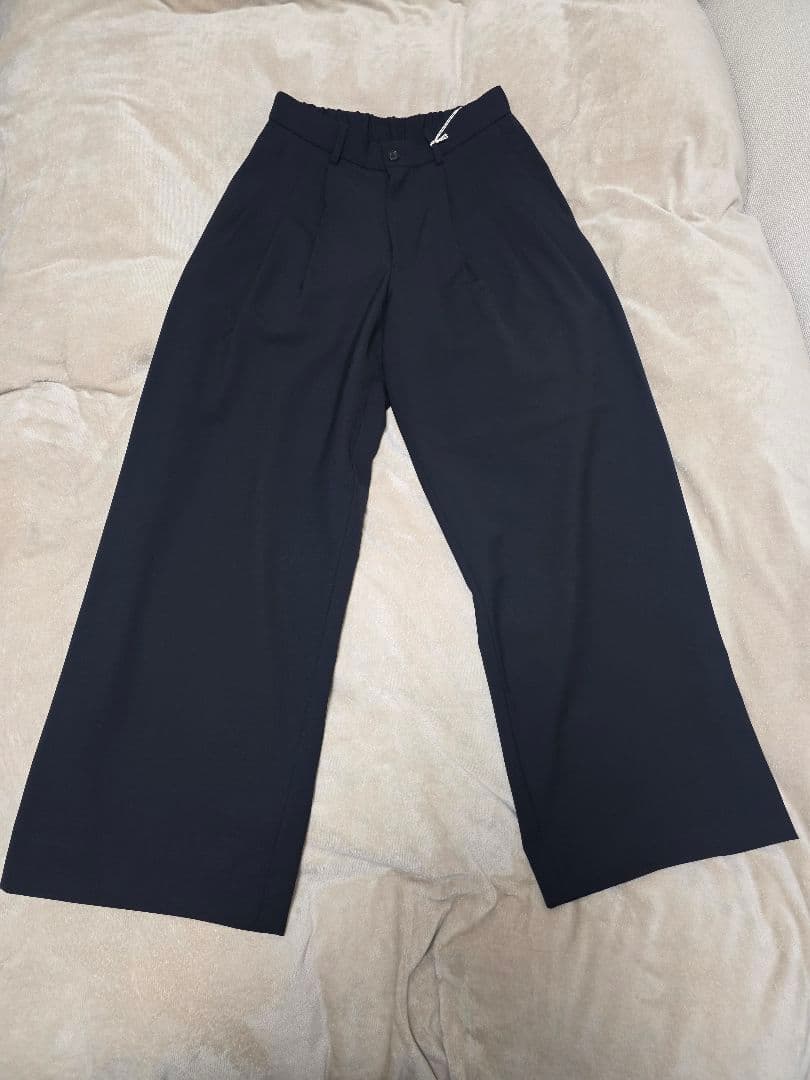 【新品未使用】マーカウェア ウールトロピカルサバイバルクロストリプルプリーテッド