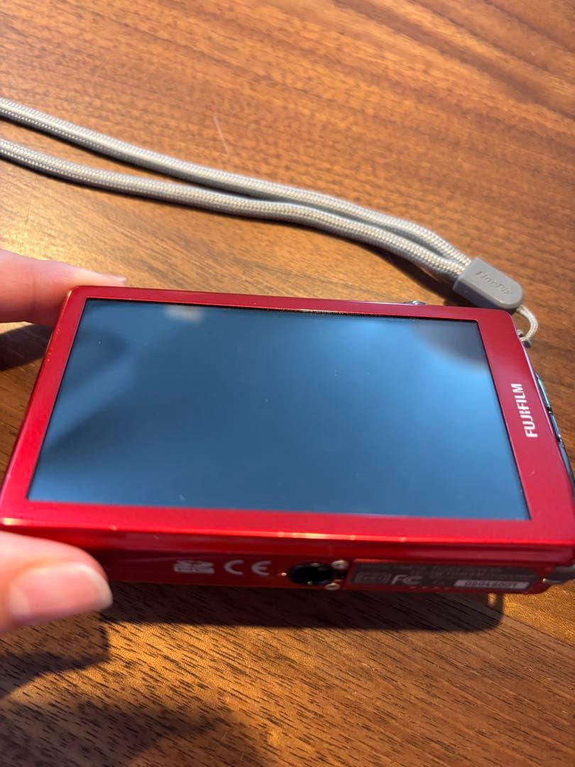 売済⭐︎FUJIFILM デジタルカメラ　FinePix Z800EXR レッド