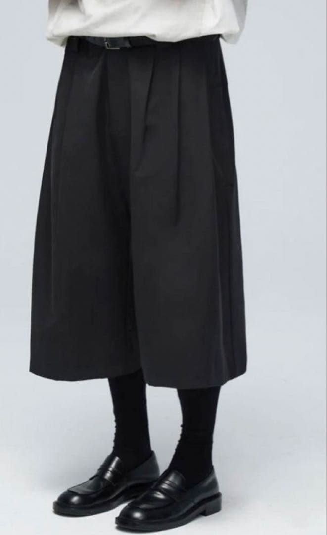 ultimus Multi-pleated cropped pants Mサイズ