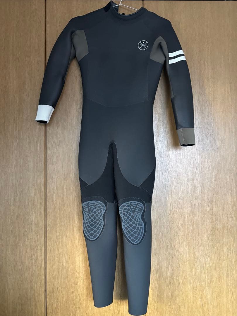 FELLOW セミドライ 5×3mm ウェットスーツ　150裏起毛