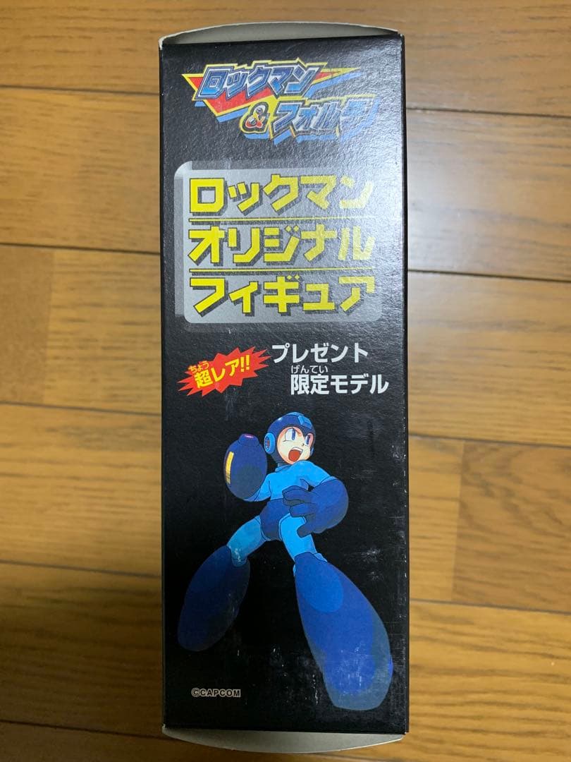 ロックマンオリジナルフィギュア プレゼント限定モデル