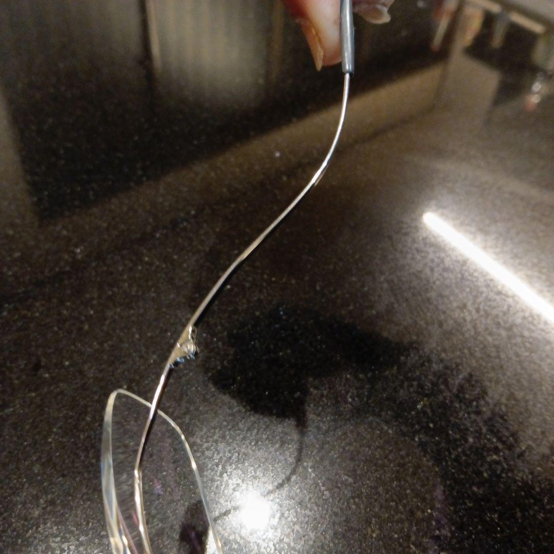 ハマモト製　、シルバー メタル、形状記憶合金フレーム （老眼鏡）