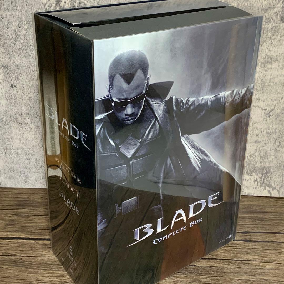 完全予約限定生産!!ブレイドコンプリートBOX 12inchフィギュア付!!