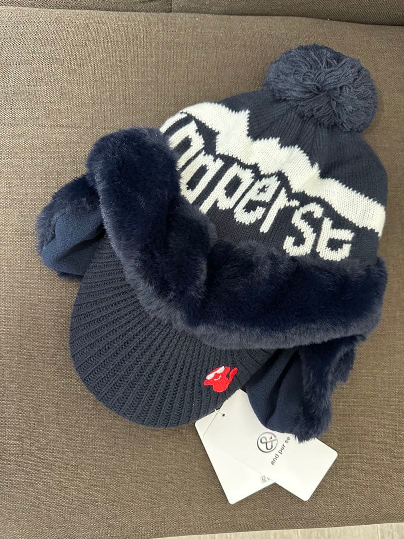 【and per se】ゴルフ　ニットキャップ　ネイビー　レディース　ほぼ新品